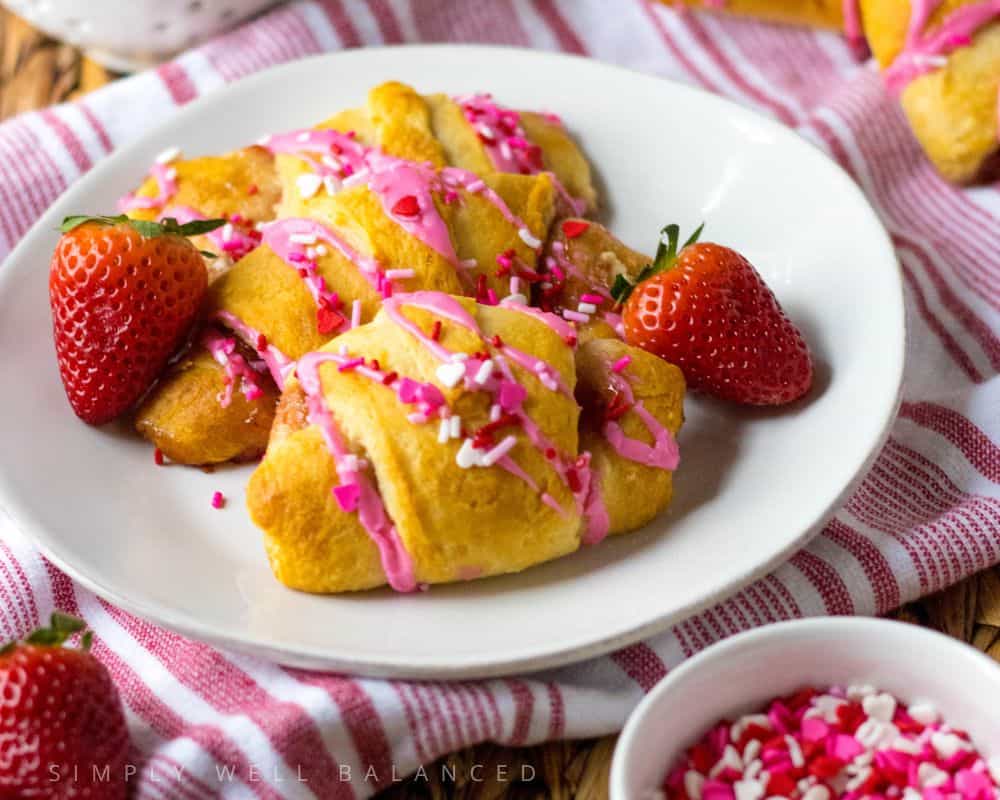 Valentine\'s Day Croissants made with crescent rolls.
