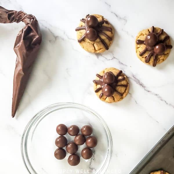 Easy Peanut Butter Spider Cookies for Halloween